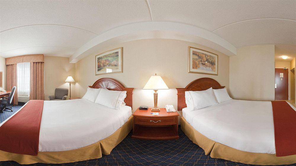 Holiday Inn Express Hotel & Suites Barrie By Ihg Kültér fotó