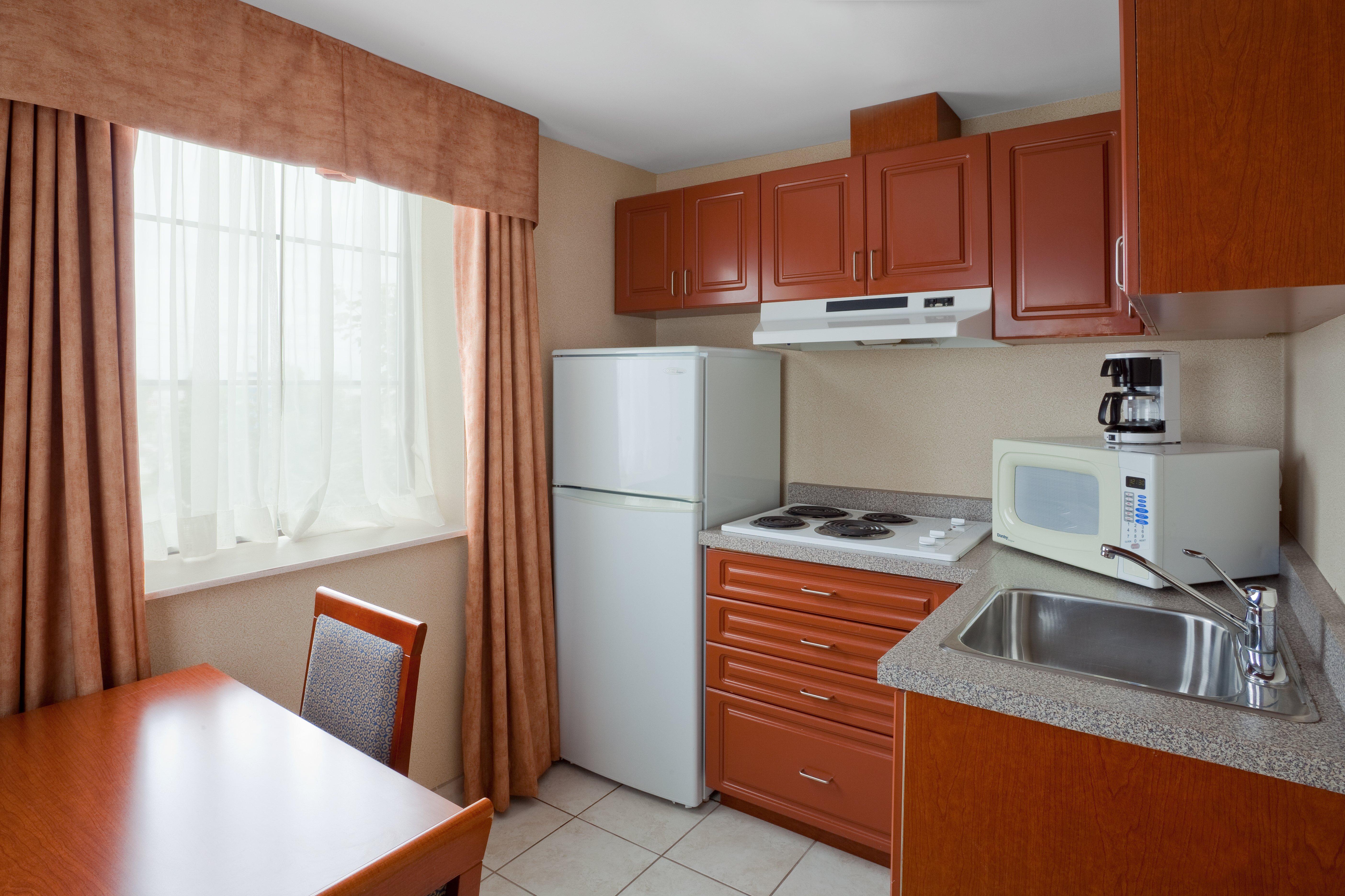 Holiday Inn Express Hotel & Suites Barrie By Ihg Kültér fotó