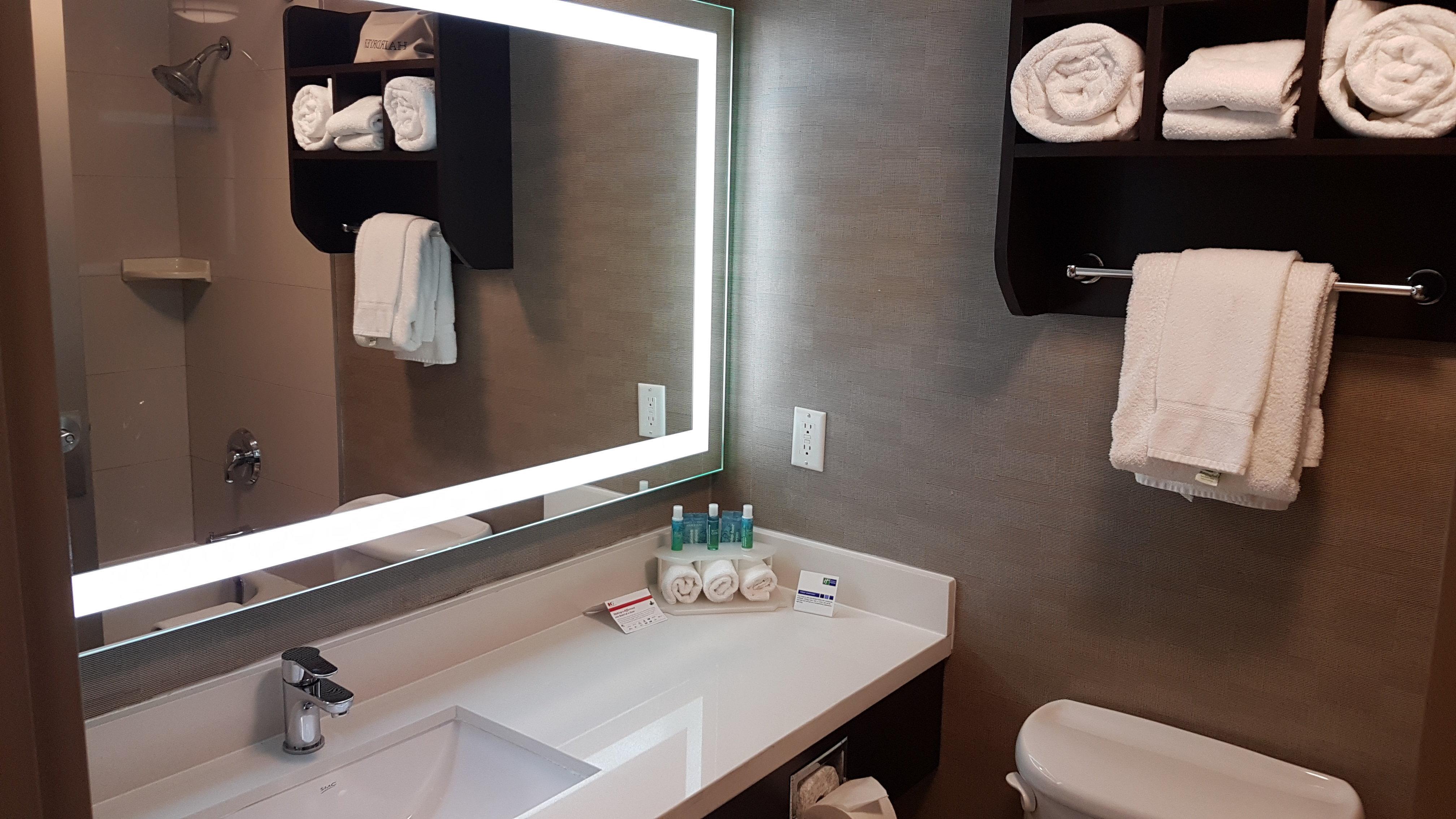 Holiday Inn Express Hotel & Suites Barrie By Ihg Kültér fotó