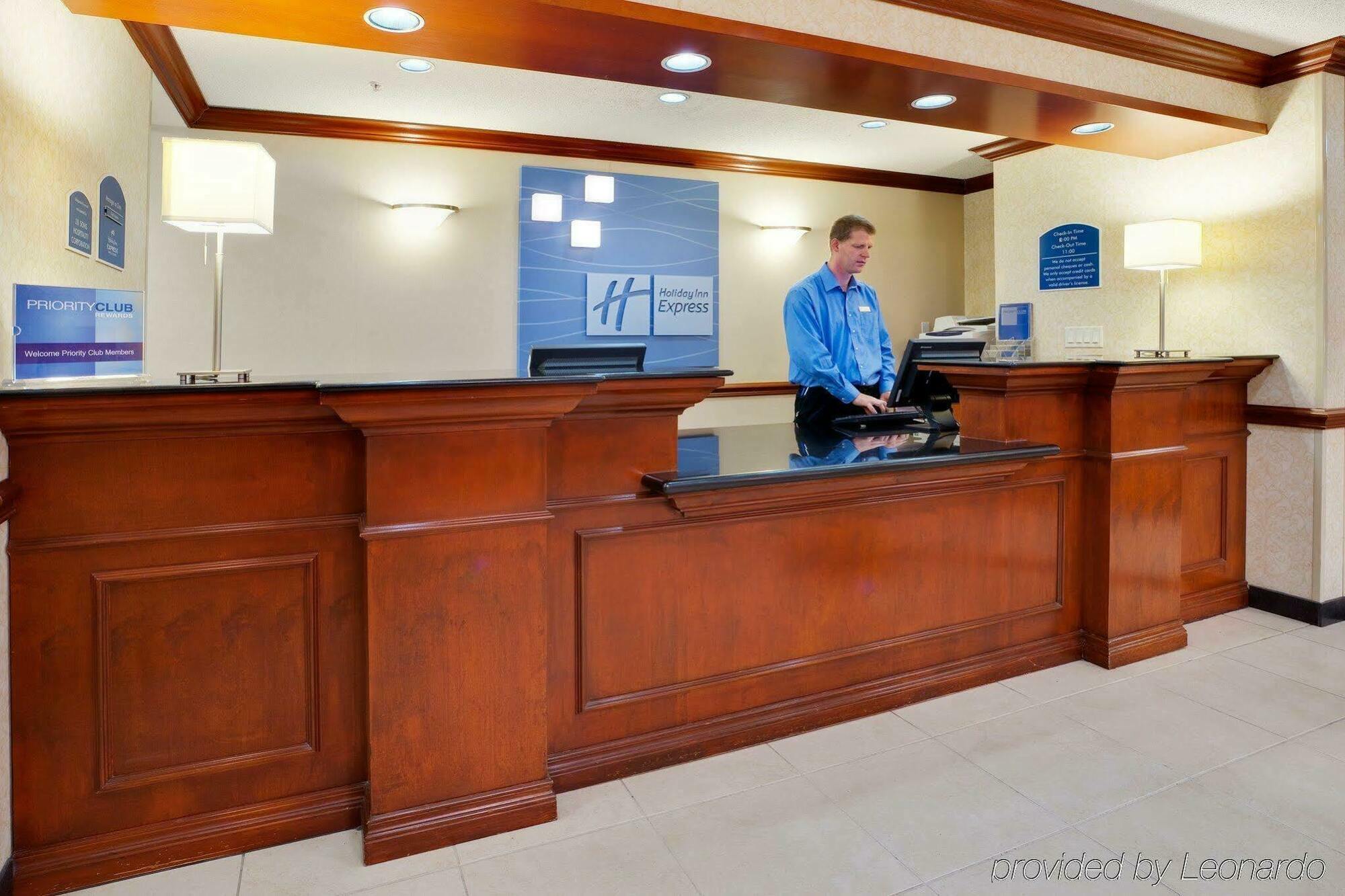 Holiday Inn Express Hotel & Suites Barrie By Ihg Kültér fotó