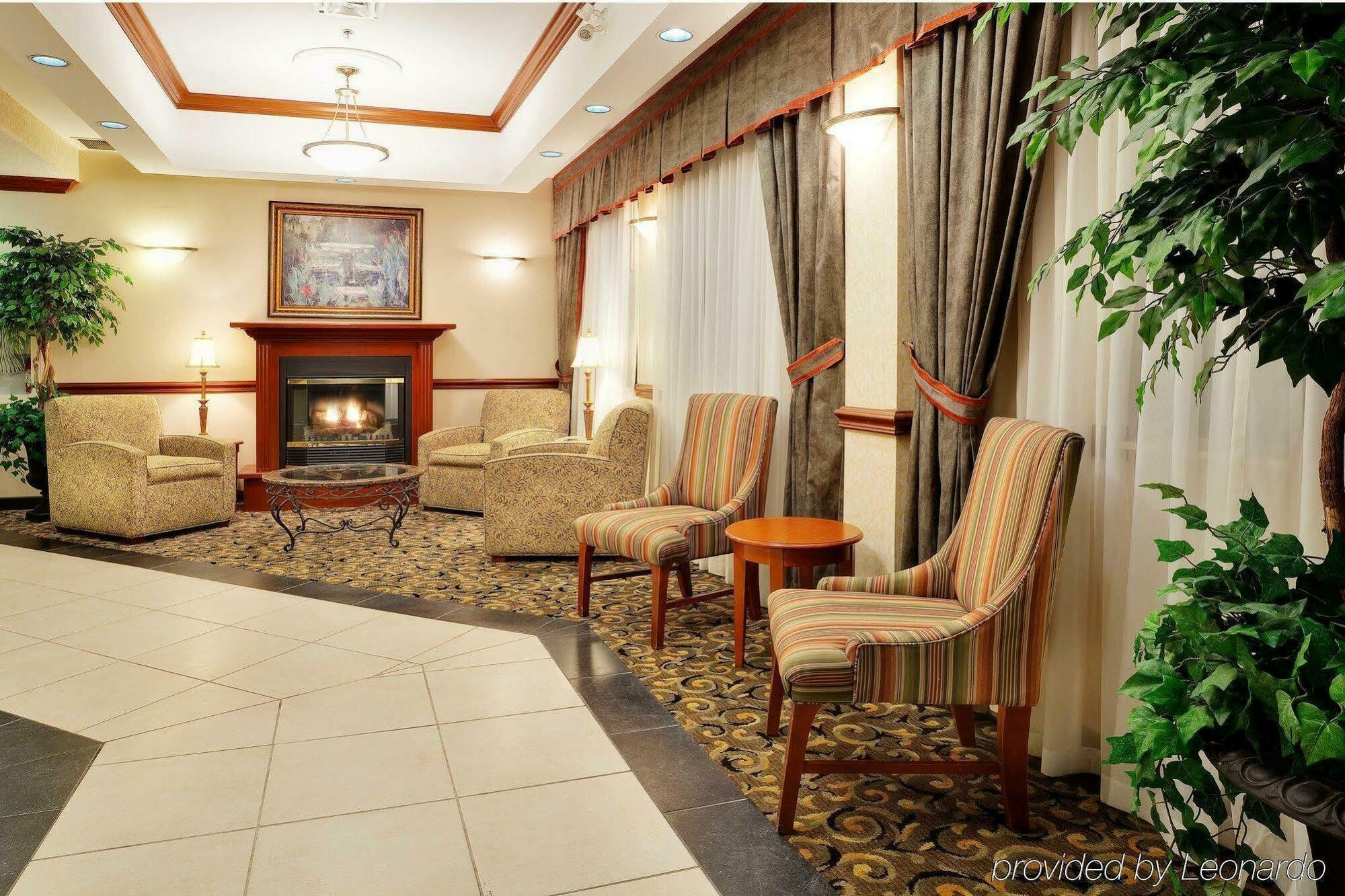 Holiday Inn Express Hotel & Suites Barrie By Ihg Kültér fotó
