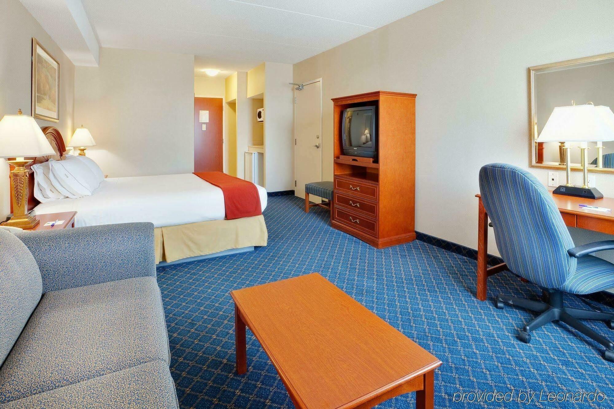 Holiday Inn Express Hotel & Suites Barrie By Ihg Kültér fotó